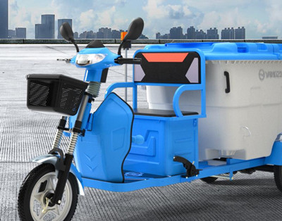 環(huán)衛車(chē)廠(chǎng)家介紹電池充電注意事項